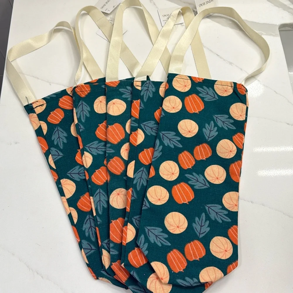 5/$25 Target Wine Bag (5-pack) NWT